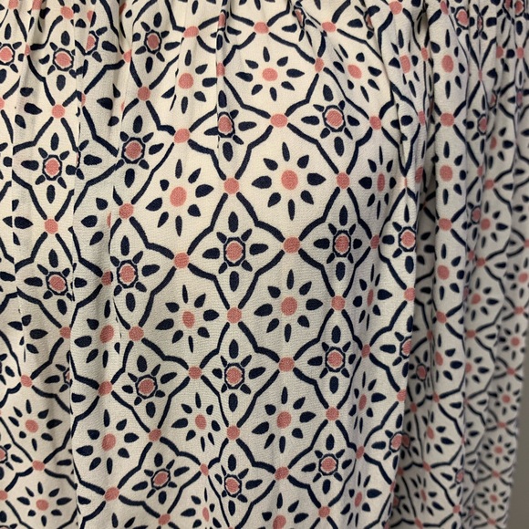 Gap brand blouse - Picture 3 of 4